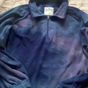 hollister sweatshirt